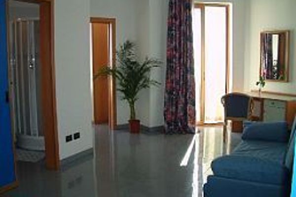 Miramare Hotel (Marina di Gioiosa Ionica)